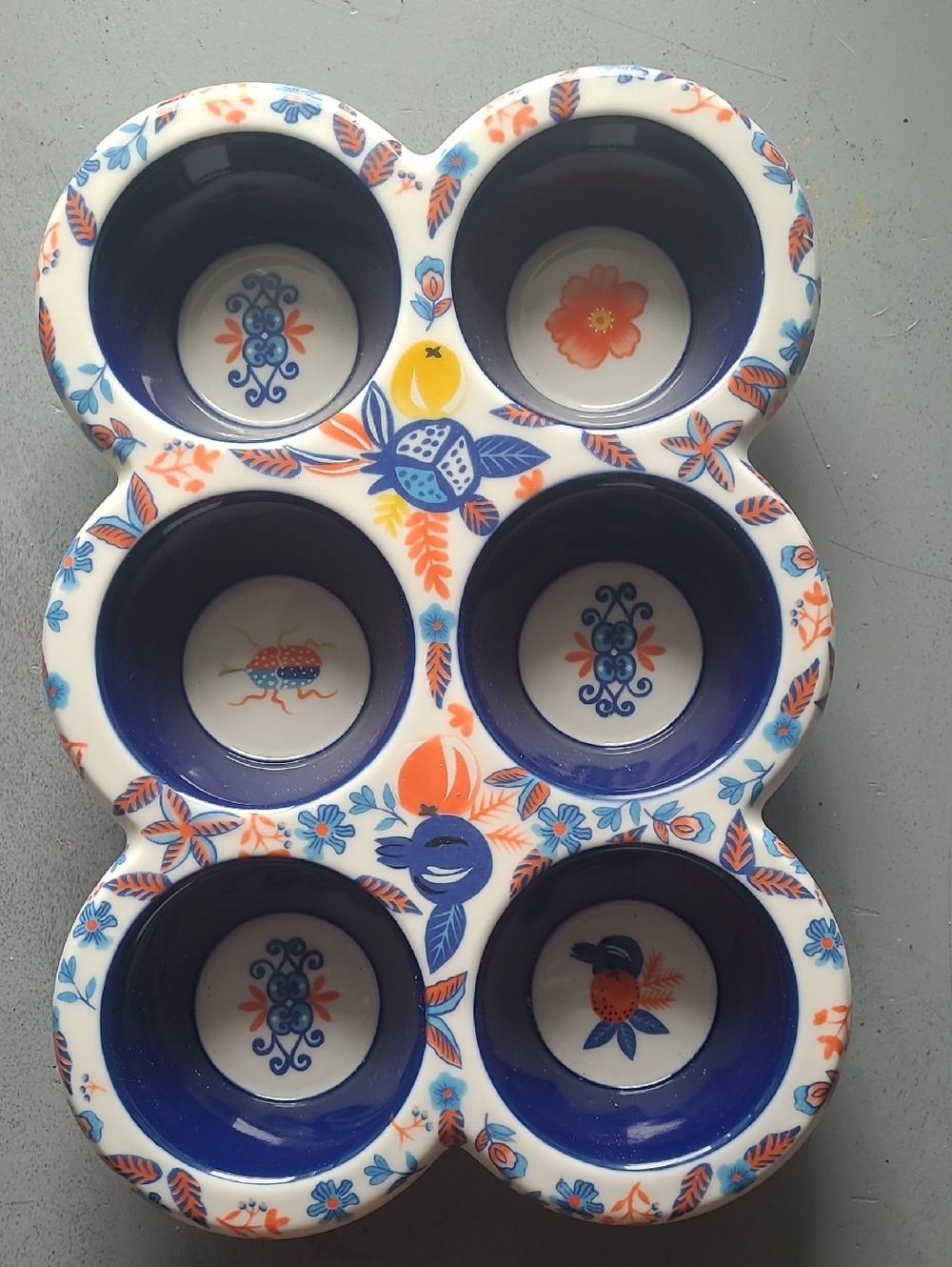 Potter's Studio ceramic painted floral Fruit & Bug 6 Cupcake/Muffin Pan Dish
